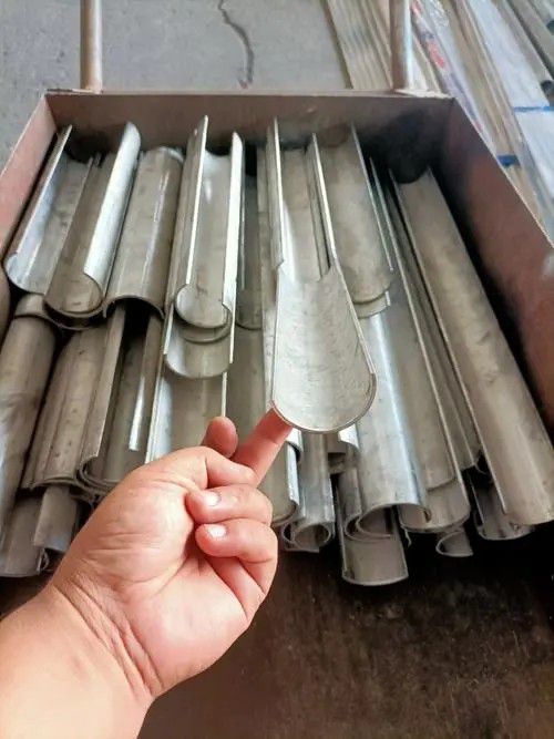 304不锈钢锅炉防磨瓦